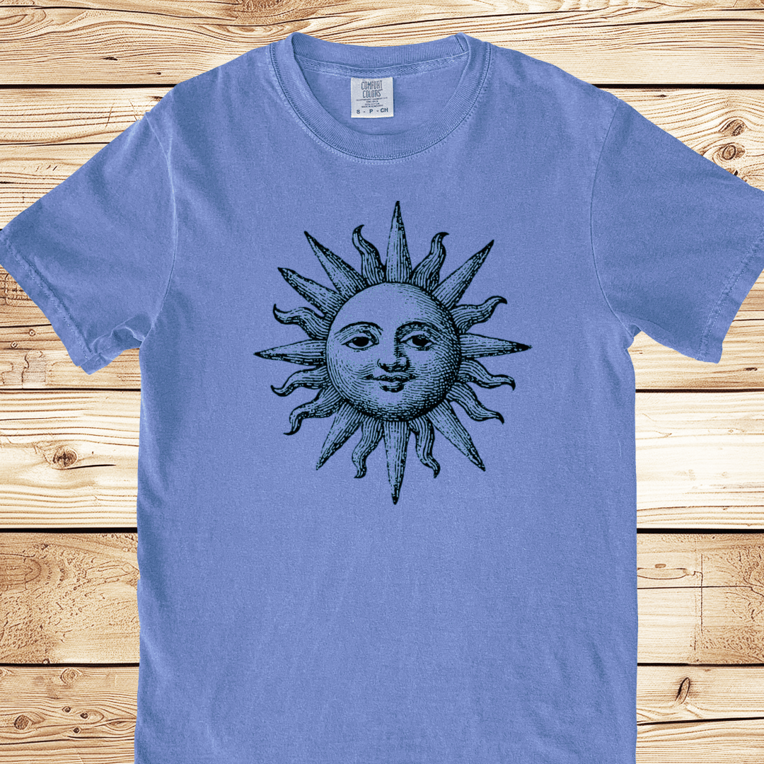 Vintage Engraving Sun Face Relaxed Fit Tee - Ramblin Road