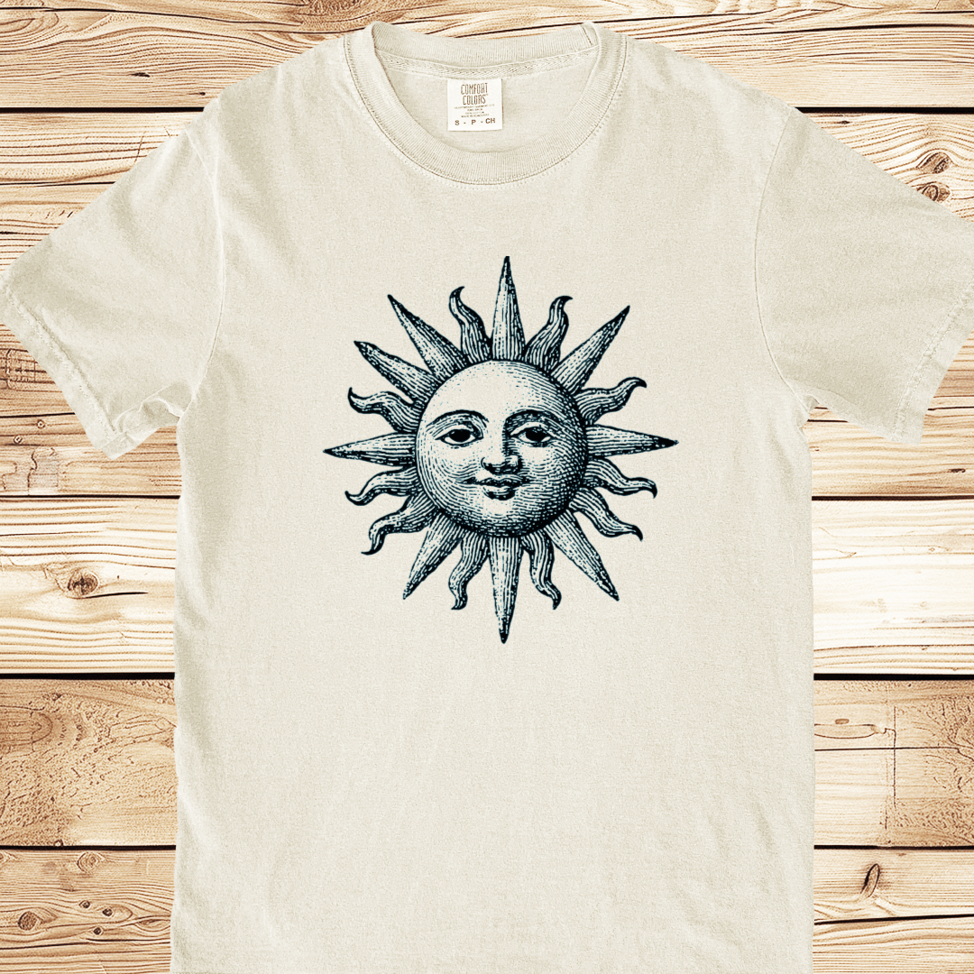 Vintage Engraving Sun Face Relaxed Fit Tee - Ramblin Road