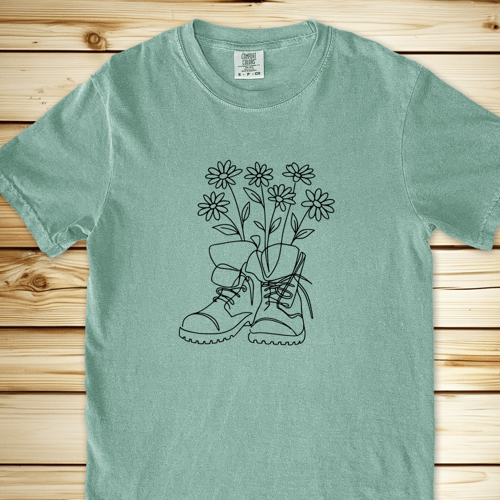 2264 Hiking Boots Relaxed Fit Tee - Bay