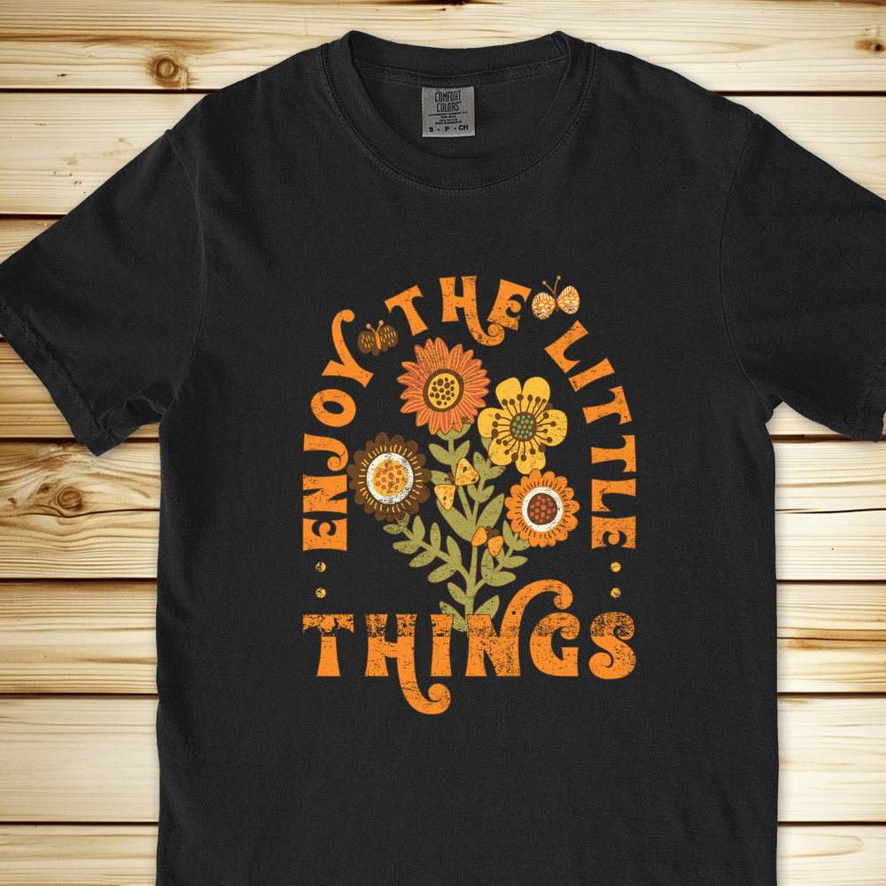 1855 Enjoy Little Things Flowers Vintage L Relaxed Fit Tee - Black