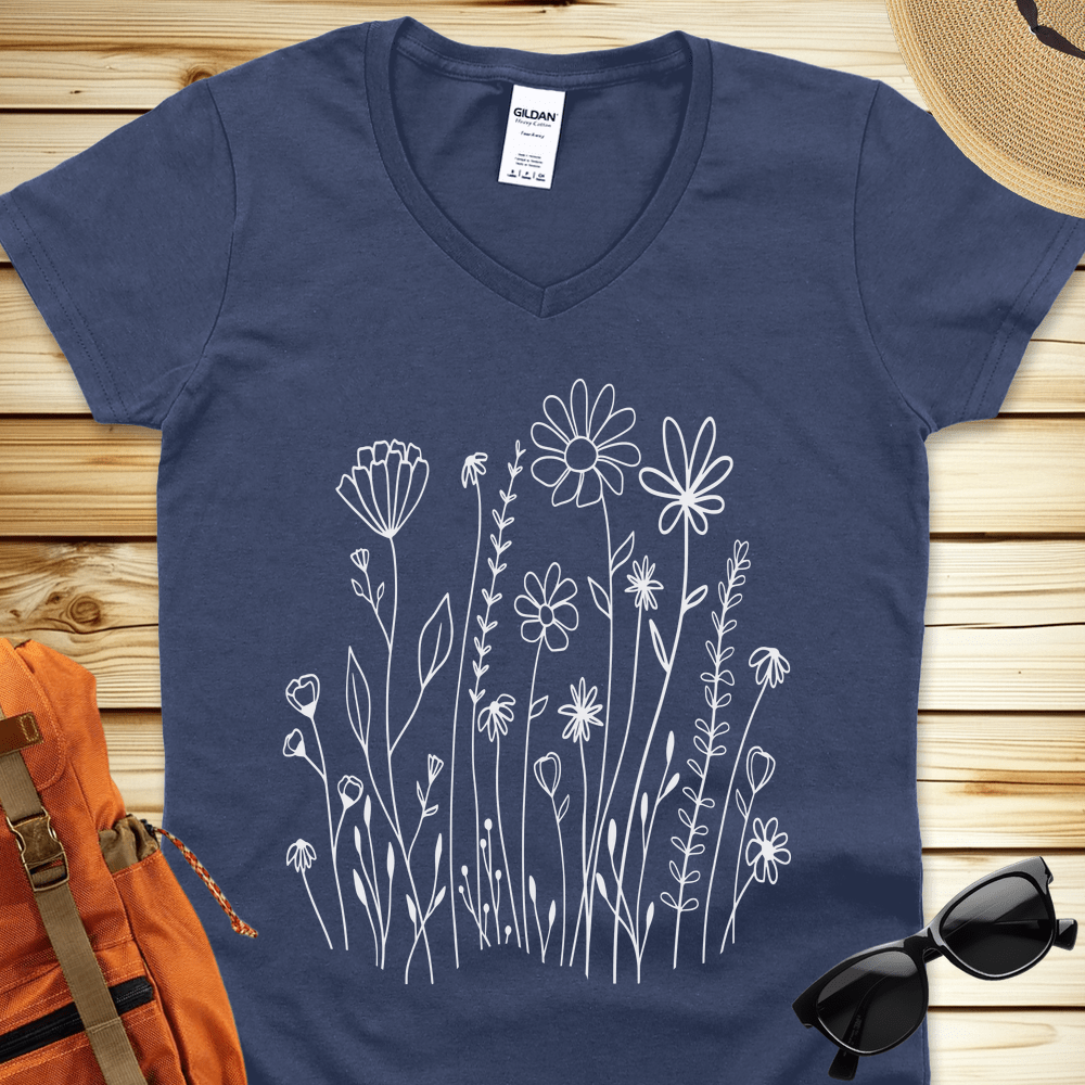 1648 White Wildflowers V-Neck Tshirt - Heather Navy