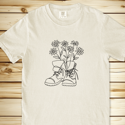 2264 Hiking Boots Relaxed Fit Tee - Ivory
