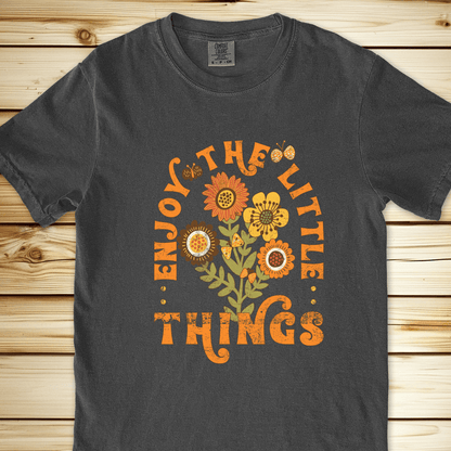 1855 Enjoy Little Things Flowers Vintage L Relaxed Fit Tee - Pepper