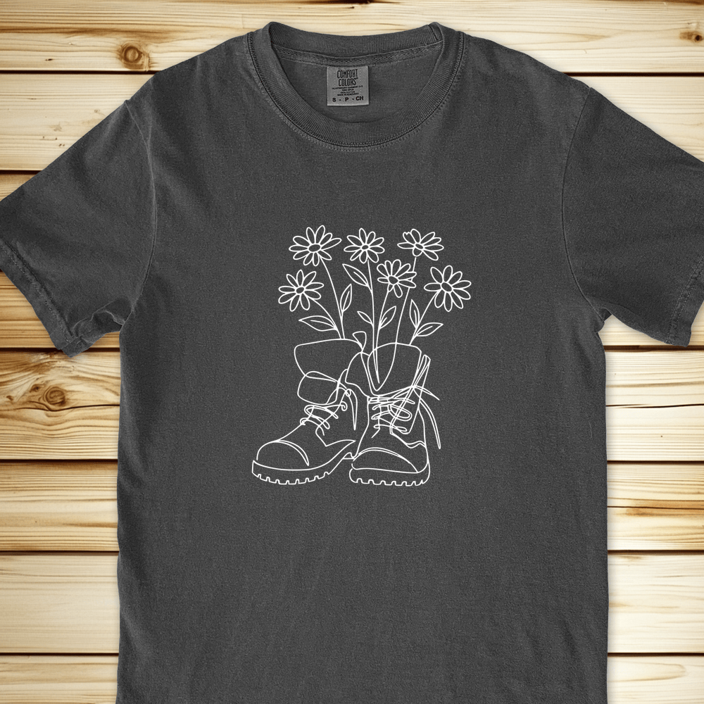 2264 Hiking Boots Relaxed Fit Tee - Pepper